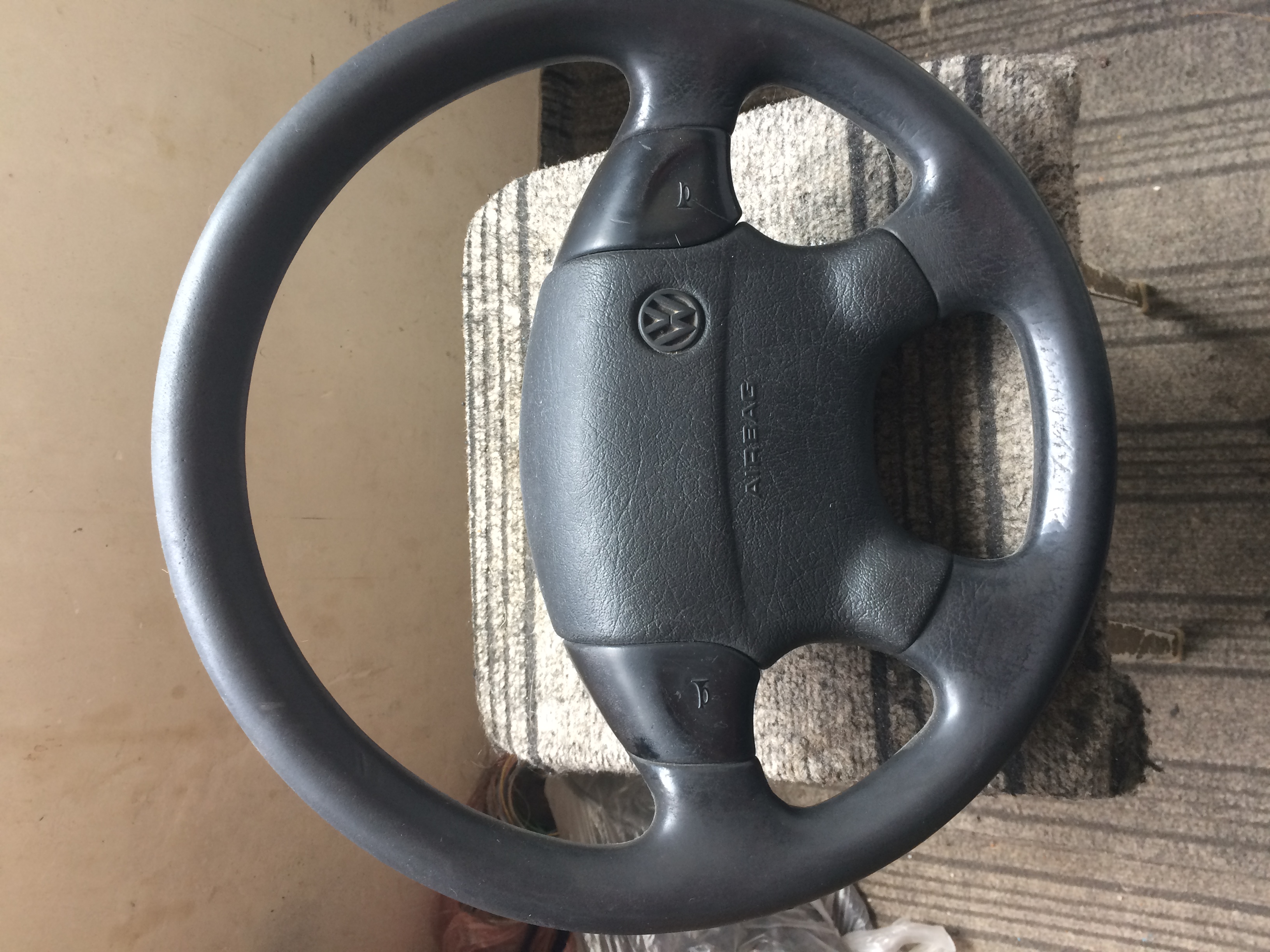 Volkswagen Golf руль